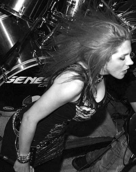 Chicas Rockeras Nataly Ossman
