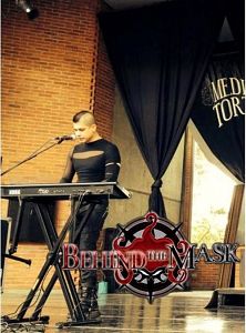 Juank - Behind The Mask, Msicos Metaleros y Rockeros