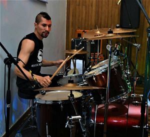 Anderson Alvarez - Esquizofrenia, Msicos Metaleros y Rockeros