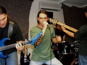 Arturo Duque - , Msicos Metaleros y Rockeros