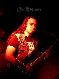 Decertor Maniac - Orgullo Nativo, Msicos Metaleros y Rockeros