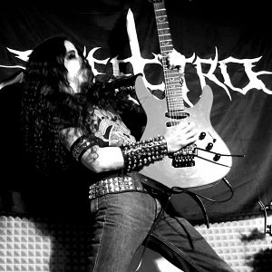 Damaniac - Black Vomit 666, Msicos Metaleros y Rockeros