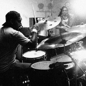 Esteban Diaz - Perpetual Warfare, Msicos Metaleros y Rockeros