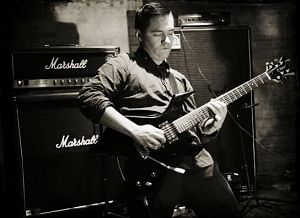 Jhon Maca - Flying Spirit, Msicos Metaleros y Rockeros
