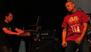 Juan F Currea - Apolion S Genocide, Msicos Metaleros y Rockeros