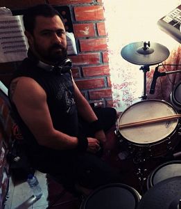 Mauricio Aristizabal - The Scum, Msicos Metaleros y Rockeros