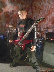 Miguel Daza - Carnagia, Msicos Metaleros y Rockeros