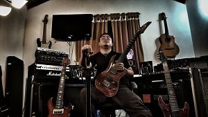 Schneider Becker - Crynight, Msicos Metaleros y Rockeros