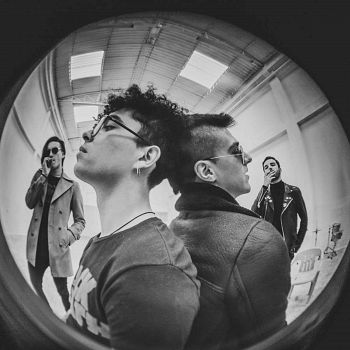 La Sociedad De La Sombrilla, Bandas de Rock de Bogota.